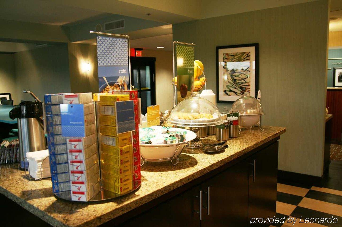 Hampton Northwest Hotel